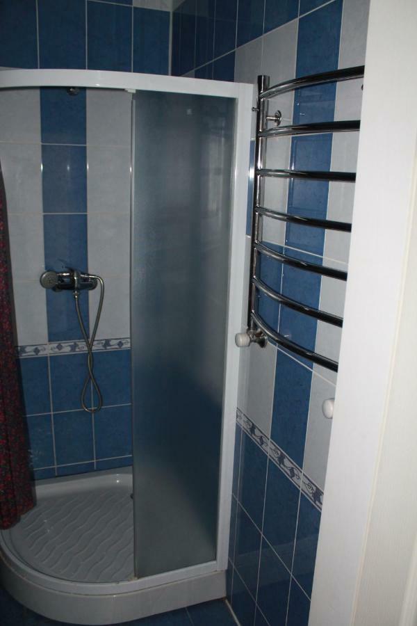 Kremin Hotel Kremenetsʼ Екстериор снимка